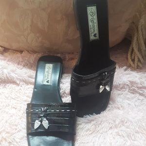 Brighton black flats